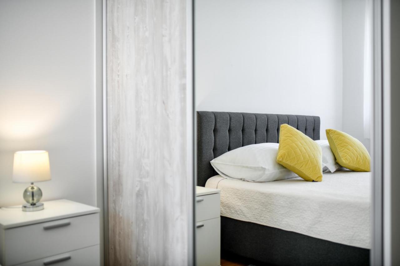 Modern Apartment For 2025' Vacation In Zadar Eksteriør bilde
