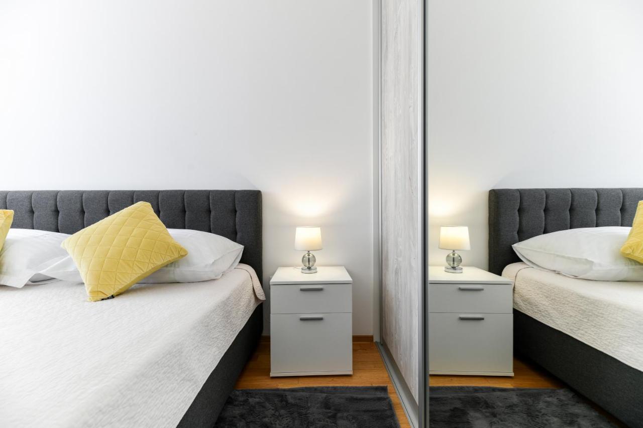 Modern Apartment For 2025' Vacation In Zadar Eksteriør bilde